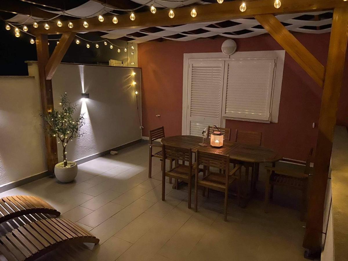 Vila Palit 497 D Apartment E Bagian luar foto
