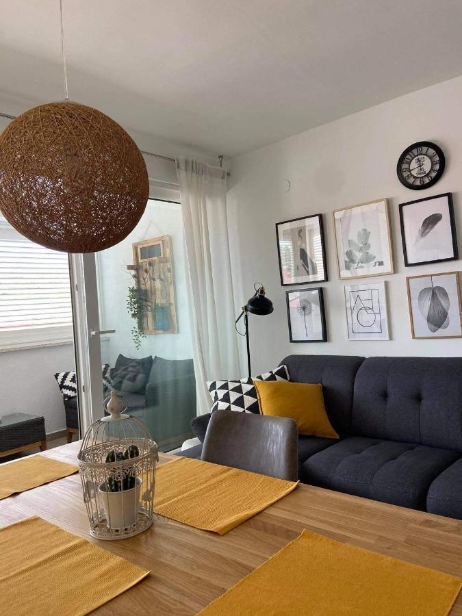 Vila Palit 497 D Apartment E Bagian luar foto
